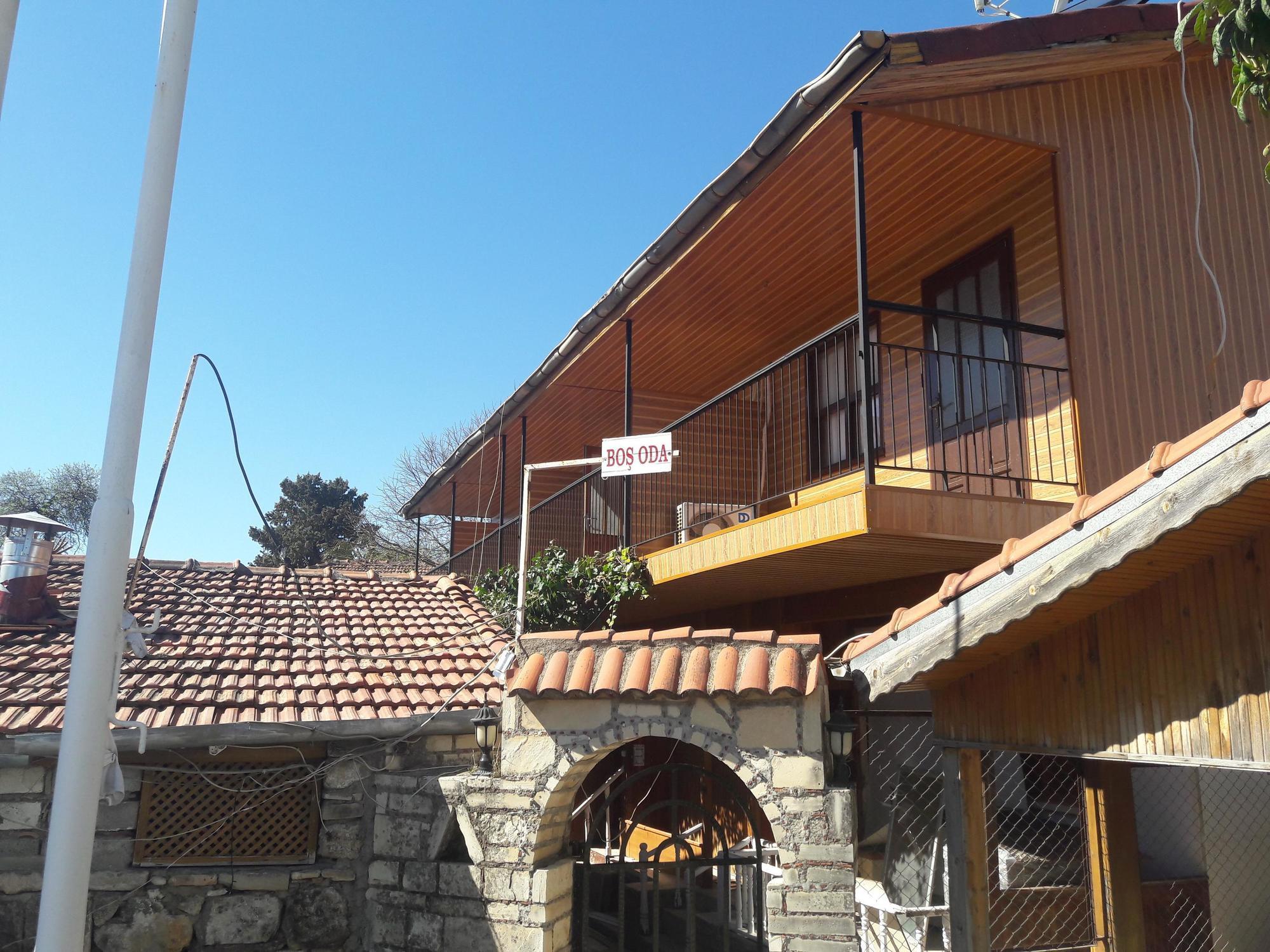 Antonios Frühstückspension 2*